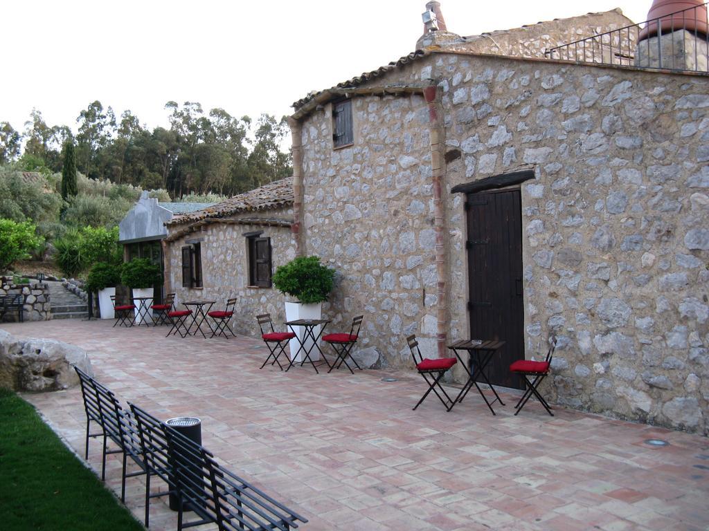 Villa Crapa Licca Ventimiglia di Sicilia Esterno foto