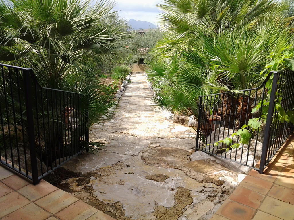 Villa Crapa Licca Ventimiglia di Sicilia Esterno foto