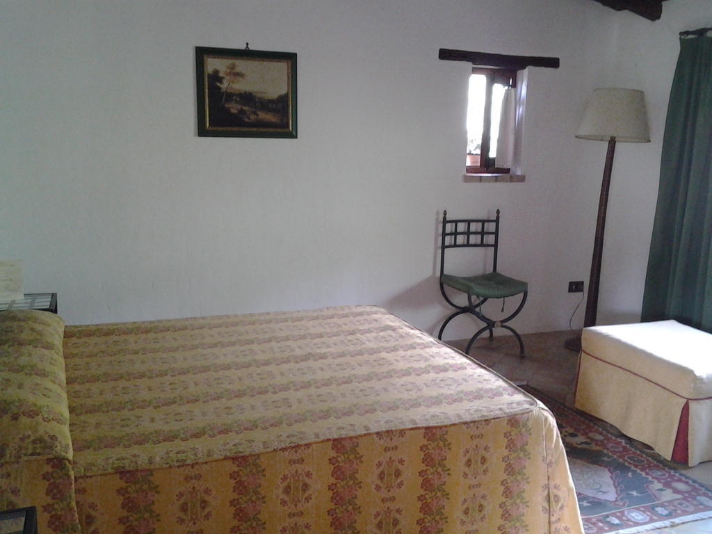 Villa Crapa Licca Ventimiglia di Sicilia Camera foto