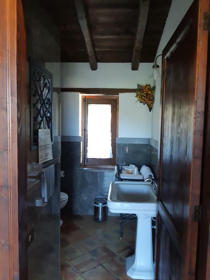 Villa Crapa Licca Ventimiglia di Sicilia Esterno foto